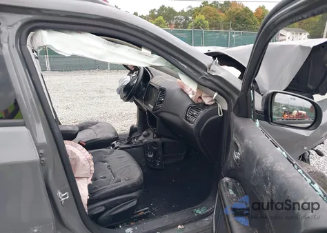 2020 Jeep Compass Limited 4X4 z USA, uszkodzony, nr VIN 3C4NJDCB6LT111800